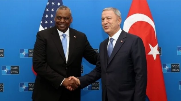 Suriye'ye kara harekatı olacak mı? Bakan Akar, ABD'li mevkidaşı ile görüştü