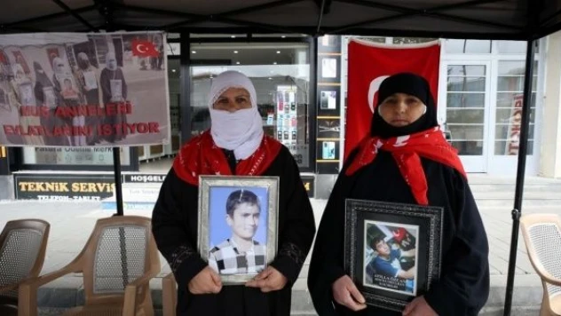 Muşlu aileler 1,5 yıldır evlat nöbetinde!