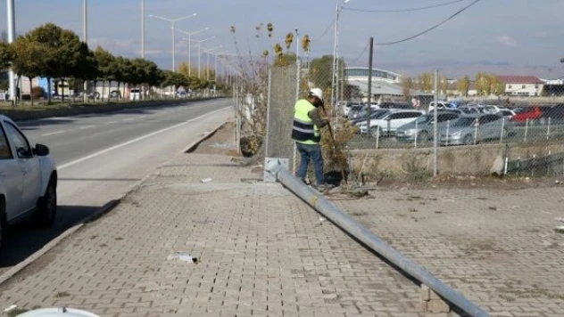 Muş'ta elektrik hatları yer altına alınıyor