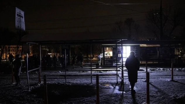 Kiev'de elektrik kesintileri devam ediyor