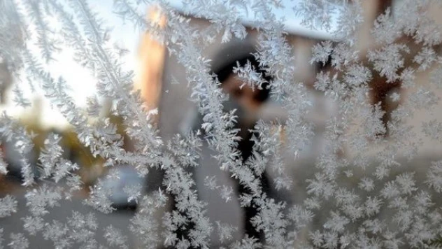 Termometreler 2 ilde gece sıfırın altında 9 dereceyi gösterdi