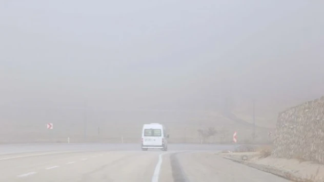 Van'da kar ve sis etkili oldu