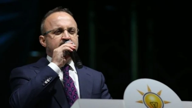 AK Parti Grup Başkanvekili Turan: &quotDileriz ki tüm siyasi rakiplerimiz hakarete varan açıklamalar yapmasın&quot