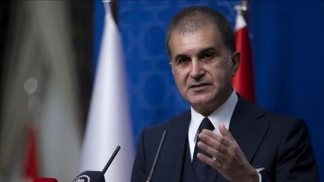 AK Parti Sözcüsü Çelik: &quotDiyarbakır polisimize yapılan saldırıyı lanetliyoruz&quot