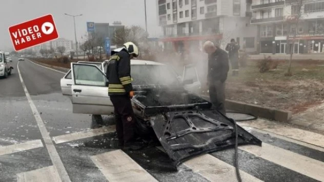 Bingöl'de feci kaza: otomobil alevlere teslim oldu