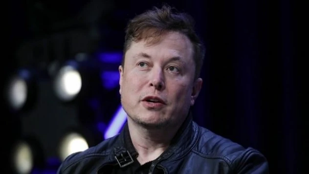 Elon Musk, Twitter yöneticiliğini bırakıp bırakmaması gerektiği konusunda anket başlattı