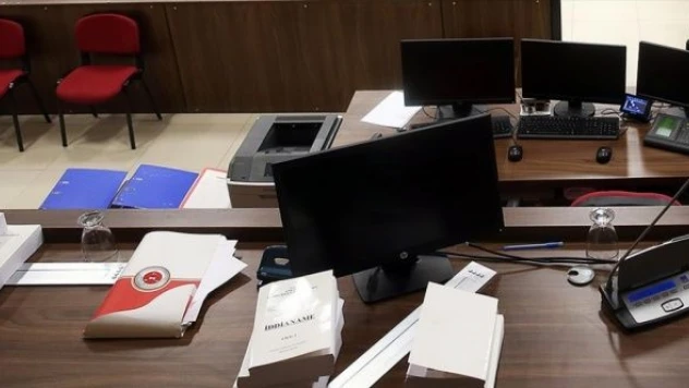 Konya'da  köpeği eziyet ederek öldüren görevlilere hapis istemi