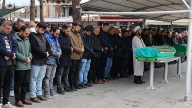 Tribünde kalp krizi geçiren taraftara son veda!