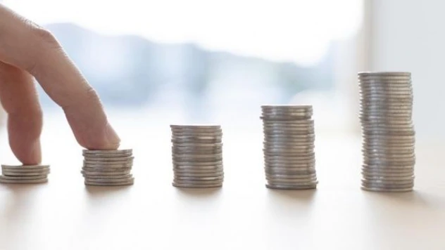 TÜİK'e göre yıllık enflasyon geriledi, ENAG'a göre gerileme söz konusu değil