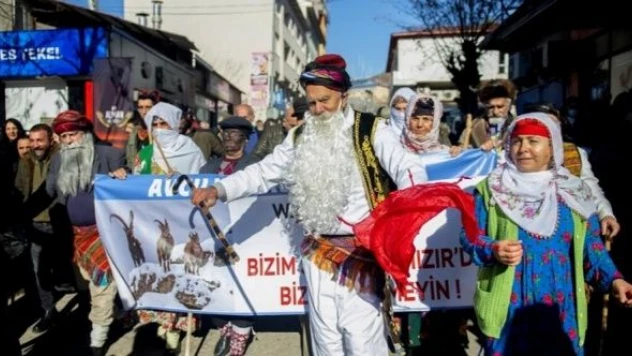 Tuncelililer asırlık 'Gağan' etkinliğiyle yeni yıla girdi