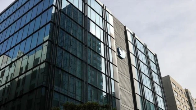 Elon Musk temizlik işçilerini tazminatsız işten çıkardı