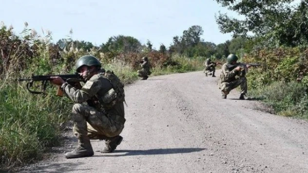 Ülkeye girmeye çalışan 13 terörist yakalandı!