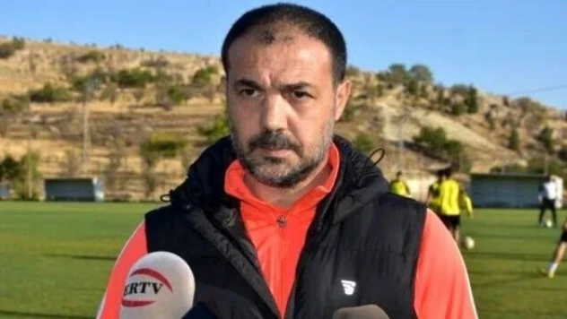 Yeni Malatyaspor'da istifa... Teknik Direktör Hasan Özer ayrıldı...