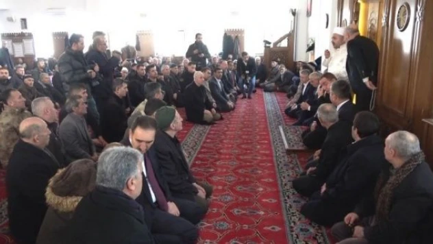 Muş'ta 2 yıllık küskünlük camide sona erdi