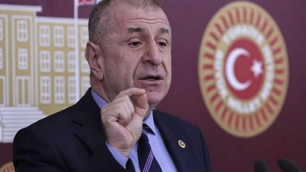 Özdağ'dan seçim kampanyası: 'Mavi Boyayı İstiyorum'
