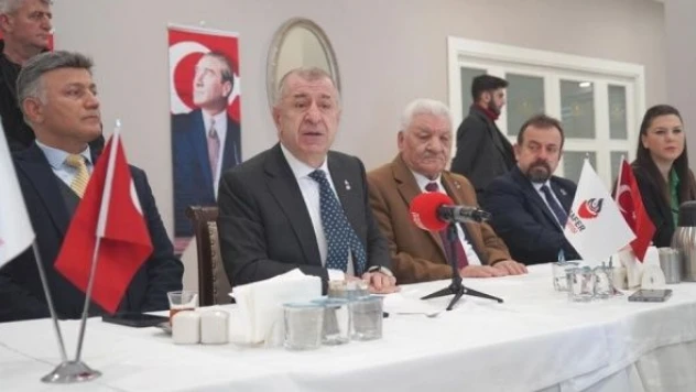 Ümit Özdağ'dan çarpıcı iddia: 'Suriyelilere hastane sırasında öncelik veriliyor'