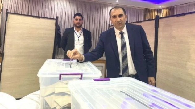 Van ESOB'da İsa Berge güven tazeledi