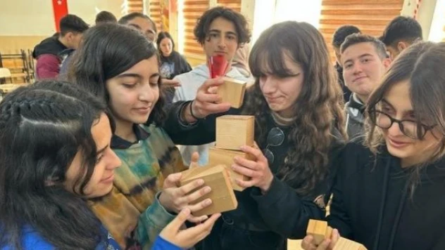 Van'da öğrenciler matematiğe doyacak