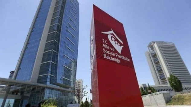 'Depremzede çocuklar cemaatlere verildi' iddiasına yanıt geldi