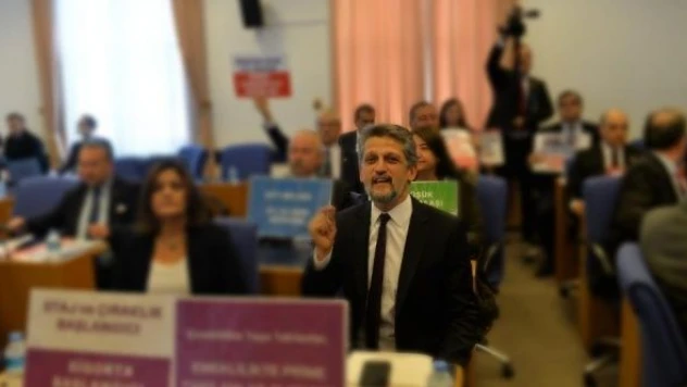 Garo Paylan'a depremzede vatandaştan sert tepki!