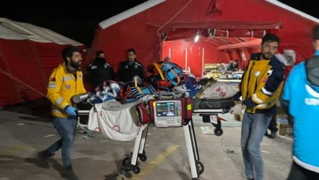 Hatay'da üniversite hastanesi boşaltılıyor