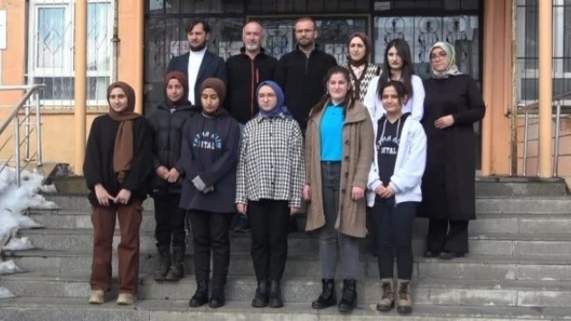 Muşlu öğretmen ve öğrenciler konteyner için seferber oldu