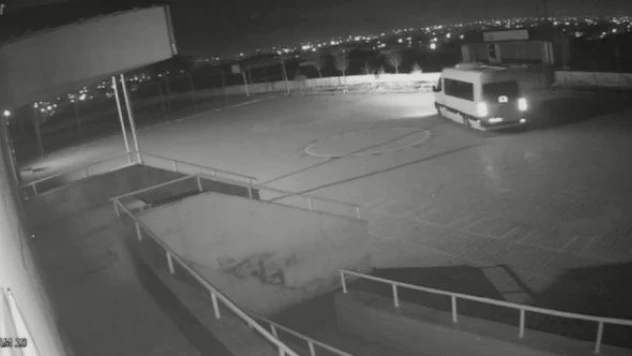 Van'da okuldan kömür çaldılar