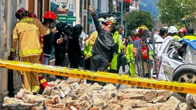 6.7'lik depremde can kaybı 14'e yükseldi