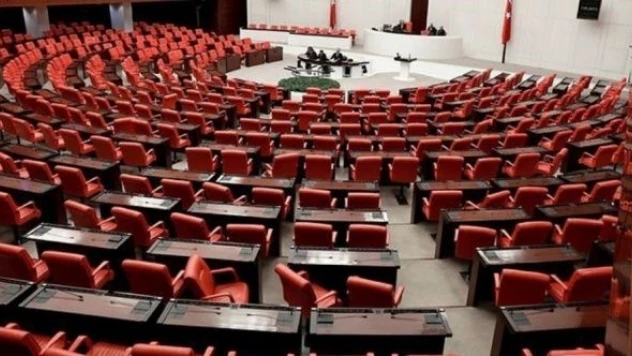 ''Afet Yeniden İmar Fonu'' kanun teklifi Meclis'te