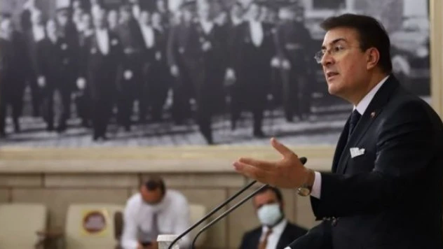 AK Partili Aydemir: '཈ Mart milli fedakarlıkla ifade bulan bir seha''