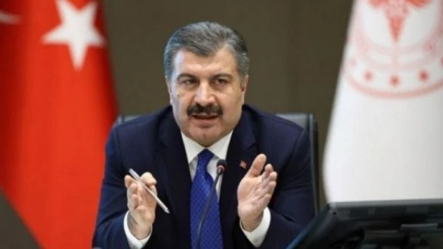 Bakan Koca'dan 'deprem bölgesinde salgın hastalık' iddialarına yalanlama