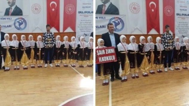 Bayburt'ta halk oyunları küçükler kategorisinin birincisi 'Şair Zihni İlkokulu'
