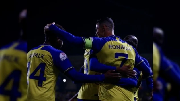 Cristiano Ronaldo depremzedelere yardım elini uzattı