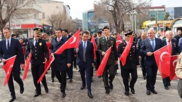 Doğu Anadolu'da Çanakkale Zaferi coşkusu