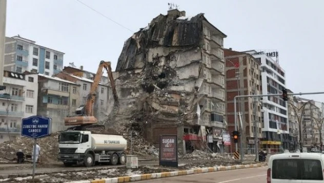 Elazığ'da ağır hasarlı bina sayısı 4 bin 636