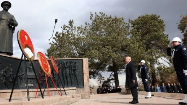 Erzurum'un kurtuluşunun yıl dönümü şehirde düzenlenen törenle kutlandı
