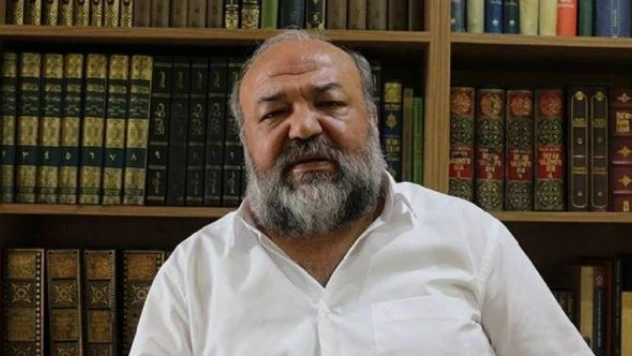 İhsan Eliaçık duyurdu: Kitabının dağıtım, satış ve toplatma yasağı kaldırıldı