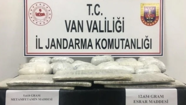 Mezarlık içerisinden 18 kilogram uyuşturucu çıktı!