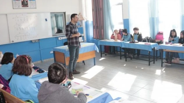 Tatvanlı öğrencilerin gündemi sismik izolatör