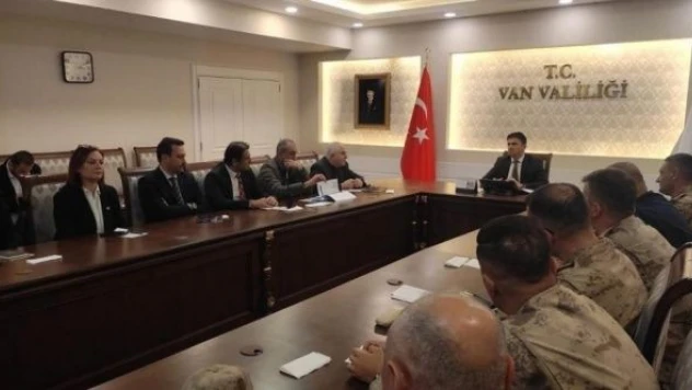 Van'da av yasağı toplantısı düzenlendi