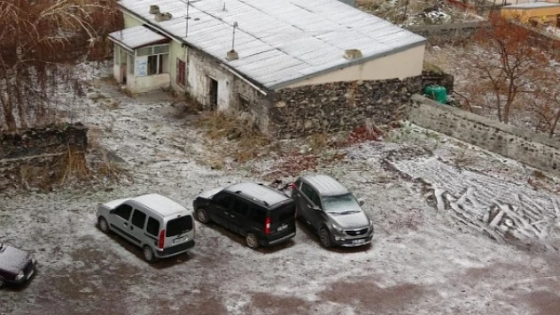 Ardahan'a bahar gelmeden kış geri geldi