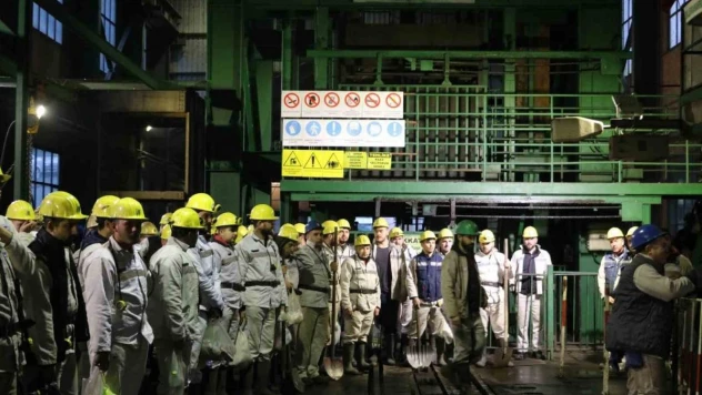 32 yıl önce maden faciasında ölen 263 madenci dualarla anıldı