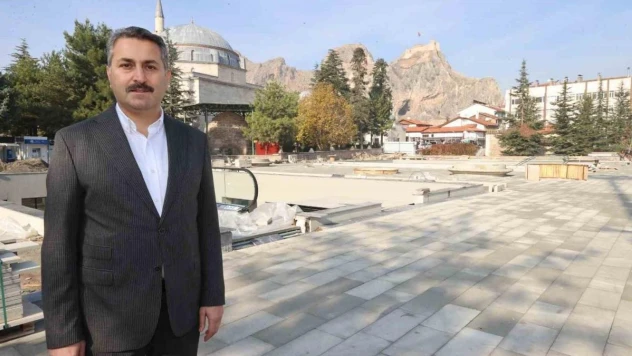 37 yıllık çarşının yenileme çalışmalarında sona gelindi