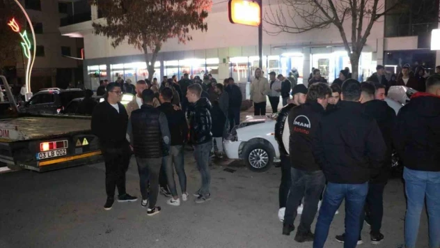 5 aracın karıştığı zincirleme kaza maddi hasarla atlatıldı