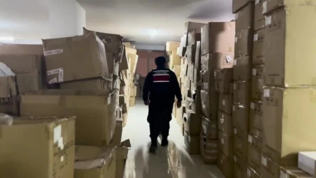70 milyon TL'lik taklit ürün operasyonu: Çin'den ucuz getirip marka taklidiyle satmışlar