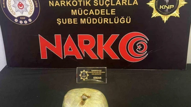 977 gram esrarla yakalanan 2 şahıs tutuklandı