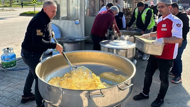 Adanalı kebapçı depremde ölenleri unutmadı