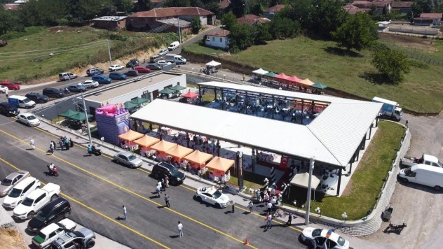 Adapazarı'nda 35 mahalleye sosyal tesis-cemiyet alanı