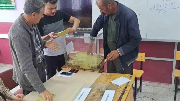 Adilcevaz'da oy sayımı başladı