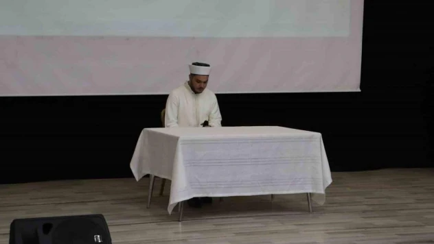 Ağrı'da 'Peygamberimiz, İman ve İstikamet' konulu konferans düzenlendi